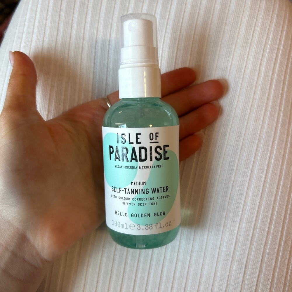 Isle of paradise self tanning water